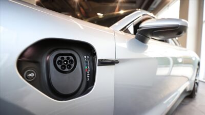   Küresel hibrid ve elektrikli otomobil satışları, Çin’in öncülüğünde Ekim’de