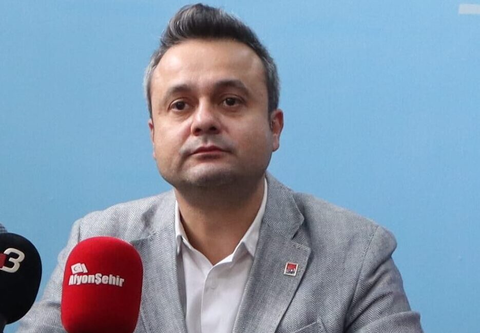 İktidar partisinin açıklamalarına cevap veren CHP Afyonkarahisar İl Başkanı Faruk