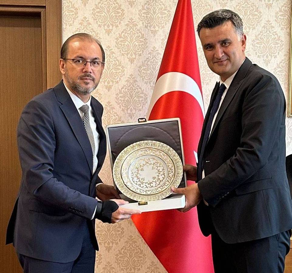 Ankara’da temaslarda bulunan Afyonkarahisar Sağlık Bilimleri Üniversitesi Rektörü Prof. Dr.