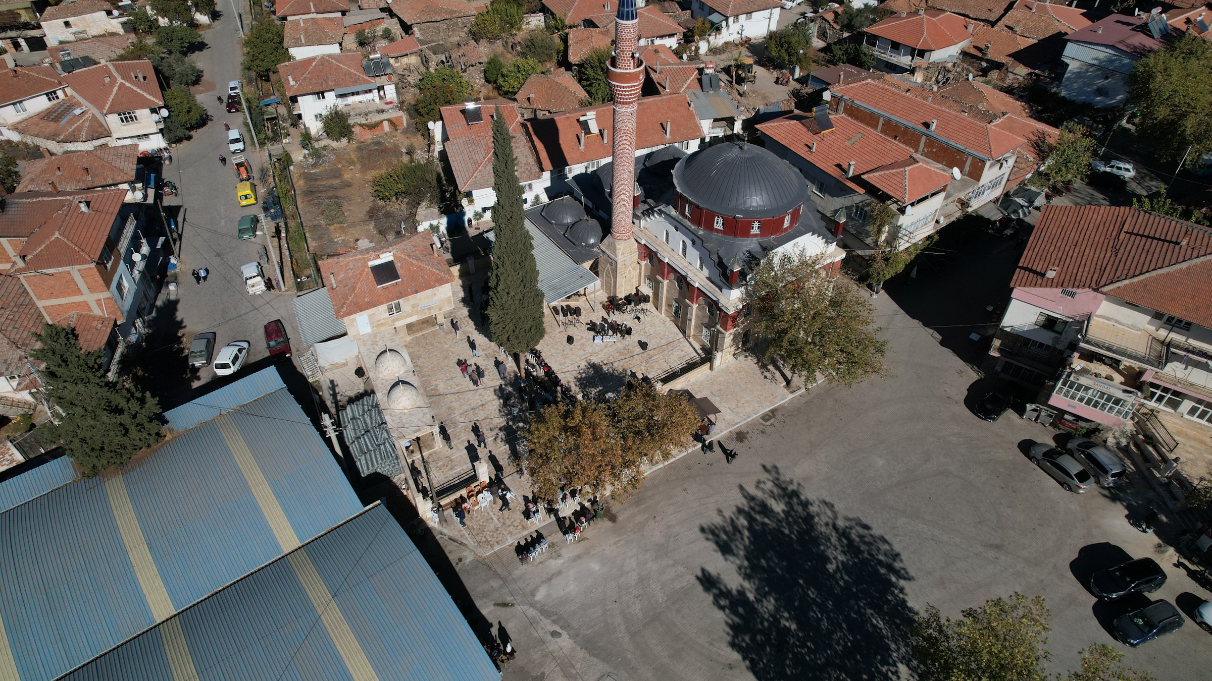 Kula ilçesi Sandal Mahalle Muhtarı Ahmet Gökçe, Cemar Mermer Genel