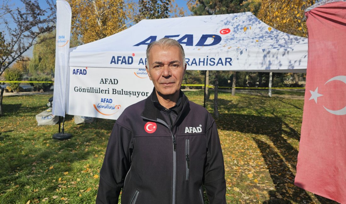 Afyonkarahisar Afet ve Acil Durum Müdürlüğü, Afyonkarahisar’da AFAD gönüllüleriyle buluştu.