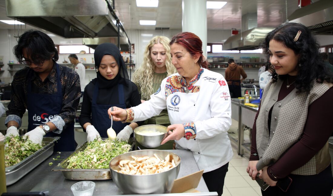 Afyon Kocatepe Üniversitesi (AKÜ) Çevre Yönetimi Komisyonu tarafından Avrupa Atık