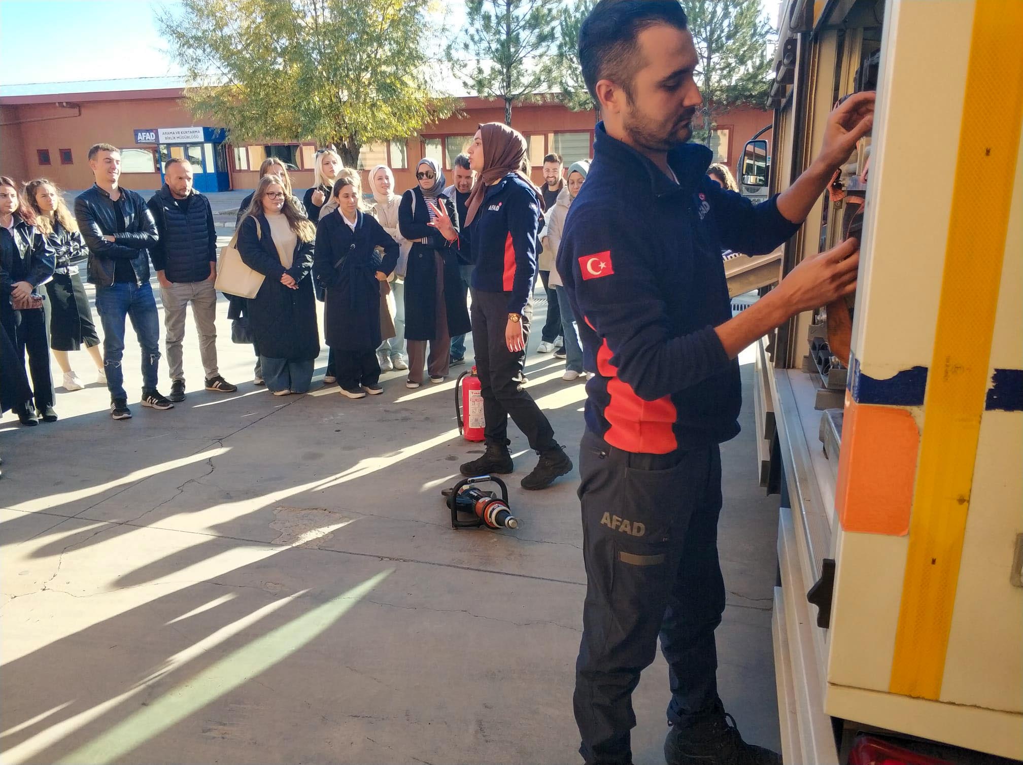 Afyon Kocatepe Üniversitesi (AKÜ) Eğitim Fakültesi Sosyal Bilgiler Öğretmenliği son