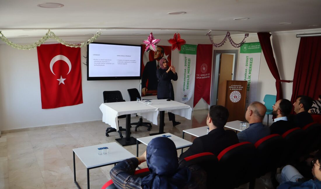   Şuhut Kaymakamlığı koordinesinde gerçekleştirilen Şuhut Gençlik Merkezi, Şuhut Kadın