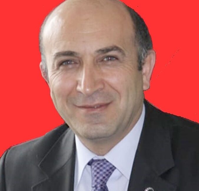 Hürriyetçi Eğitim Sen İl Temsilcisi Nizamettin Şenol, yazılı bir açıklama
