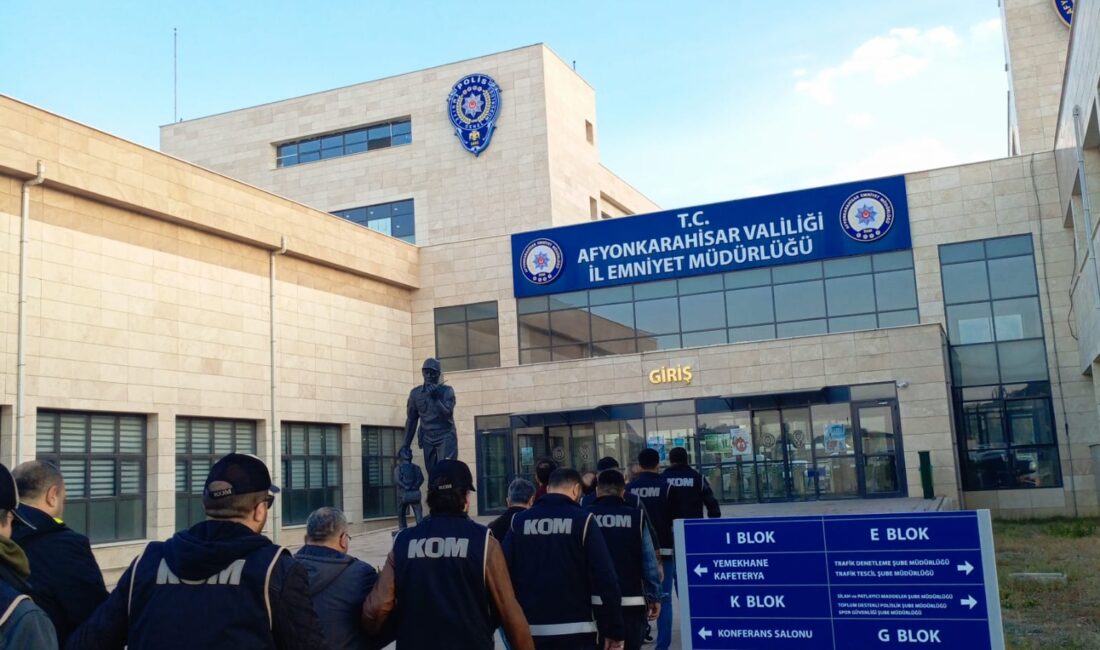 FETÖ'ye yönelik "Kıskaç-30" operasyonunda Afyonkarahisar merkezli 4 ilde gözaltına alınan