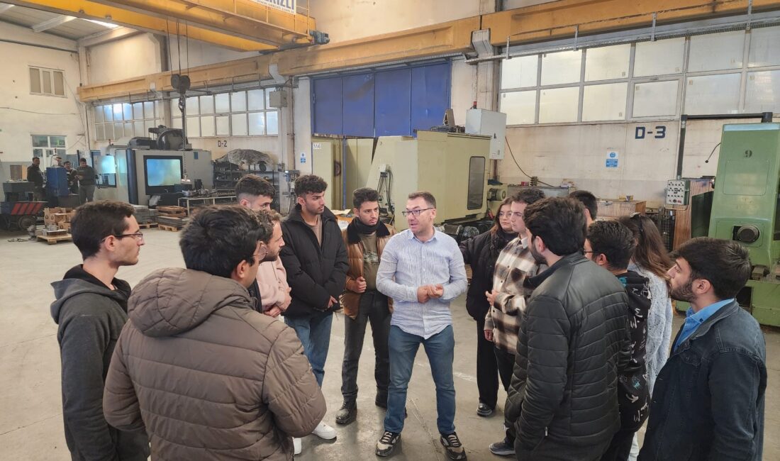 Afyonkarahisar’da Valilik Yokuşu Genç Ofis ve Afyon Kocatepe Üniversitesi (AKÜ)