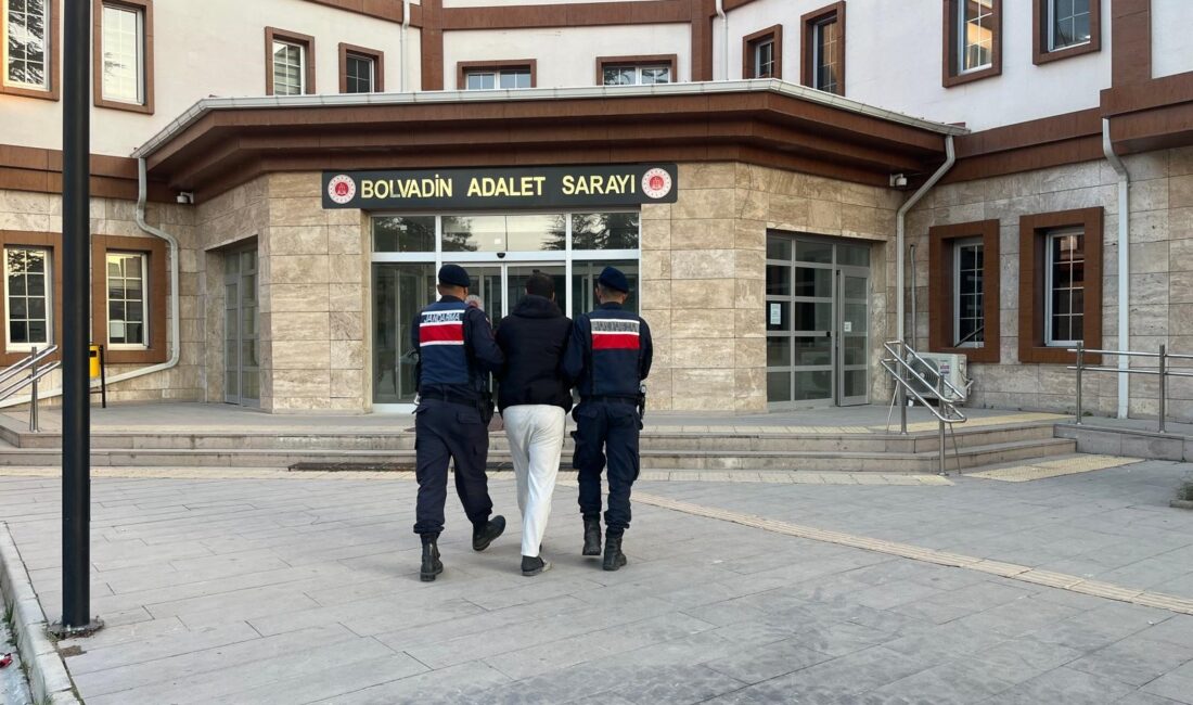 14 yıl hapis cezası ile aranan şahıs yakalandı! Afyonkarahisar’da toplamda 6 suç kaydı ile 14 yıl 4 ay