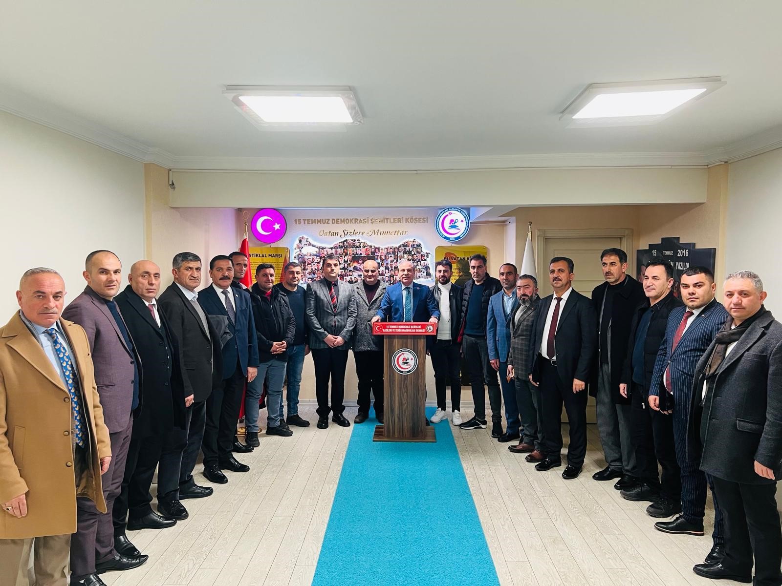 Mardin, Batman ve Şanlıurfa'nın Halfeti ilçesinde İçişleri Bakanlığı tarafından belediye