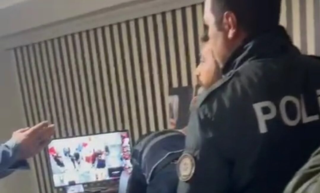 Kütahya’da masaj salonlarına ikinci dalga fuhuş operasyonu Kütahya İl Emniyet Müdürlüğü ekipleri, fuhşa teşvik ve aracılık yapıldığı