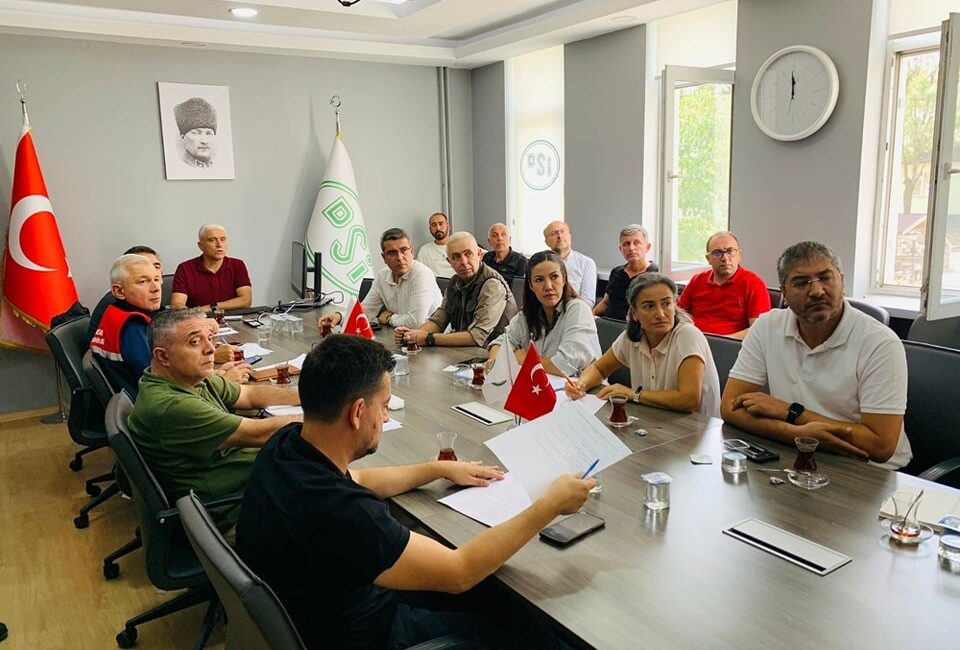 Atık suların tarımsal sulamada kullanılması için çalışma başlatıldı Afyonkarahisar’da alternatif su kaynaklarıyla yeniden kazanım süreci çerçevesinde kentteki atık