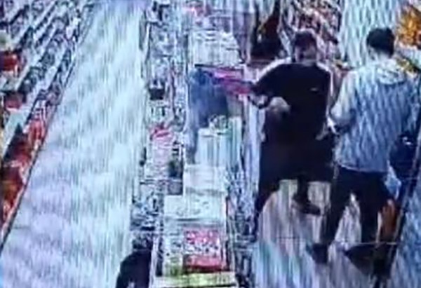 Sakarya’nın Karasu ilçesinde jandarma ekiplerince gerçekleştirilen uyuşturucu operasyonunda 5 kilo