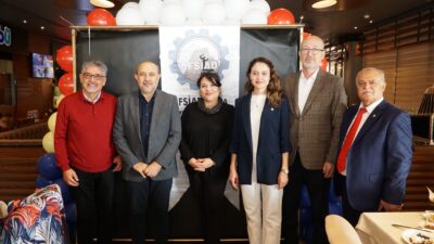 Bursa Afyonkarahisarlı Sanayicileri ve İş İnsanları Derneği (AFSİAD) kahvaltı programında bir