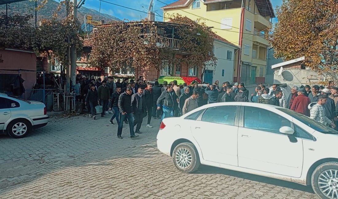 Burdur’da yaşanan trafik kazasında hayatını kaybeden motokurye Mehmet Aktaş, memleketi