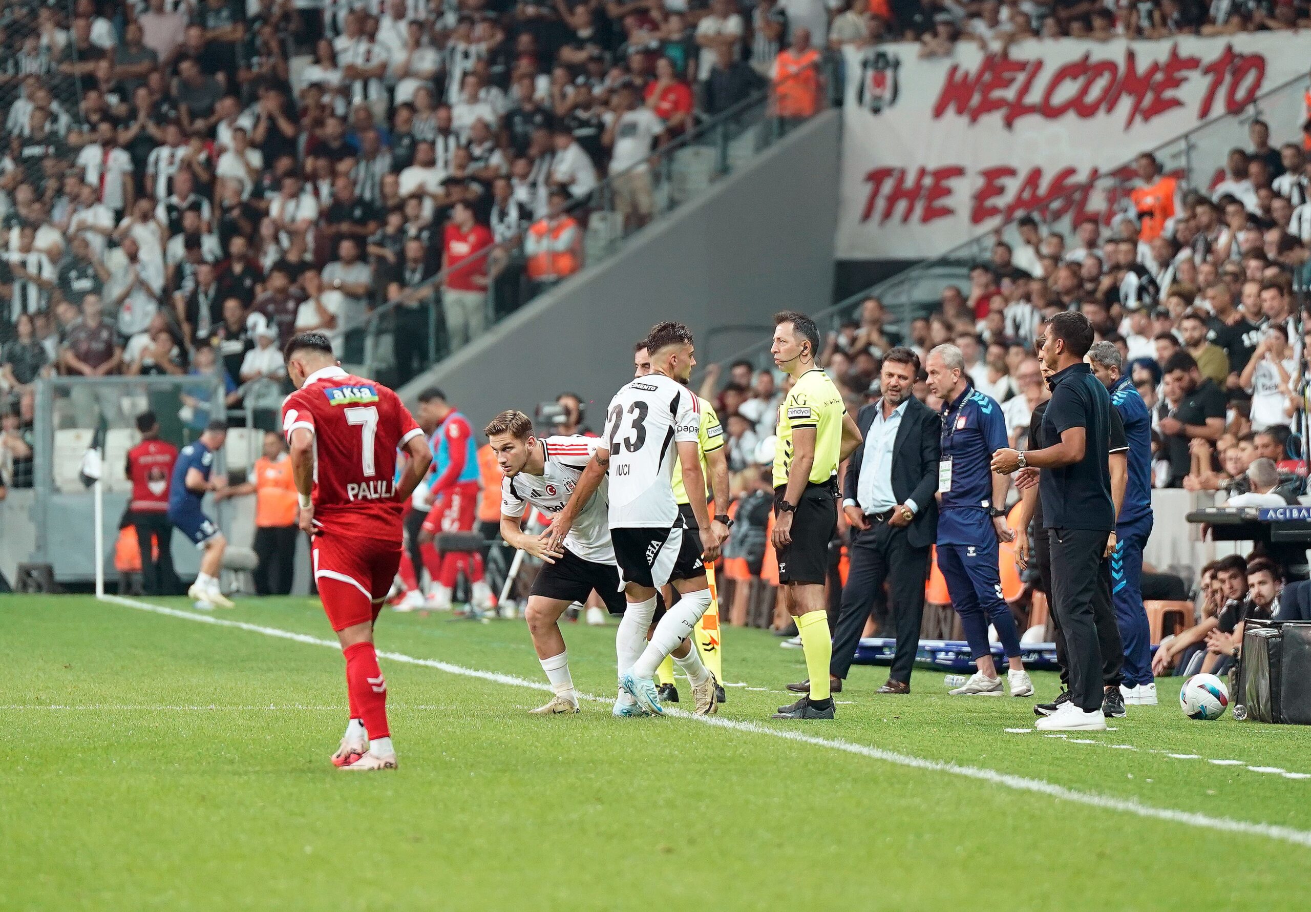 Beşiktaş, Süper Lig’de geride kalan 11 maçta yedek kulübesinden oyuna