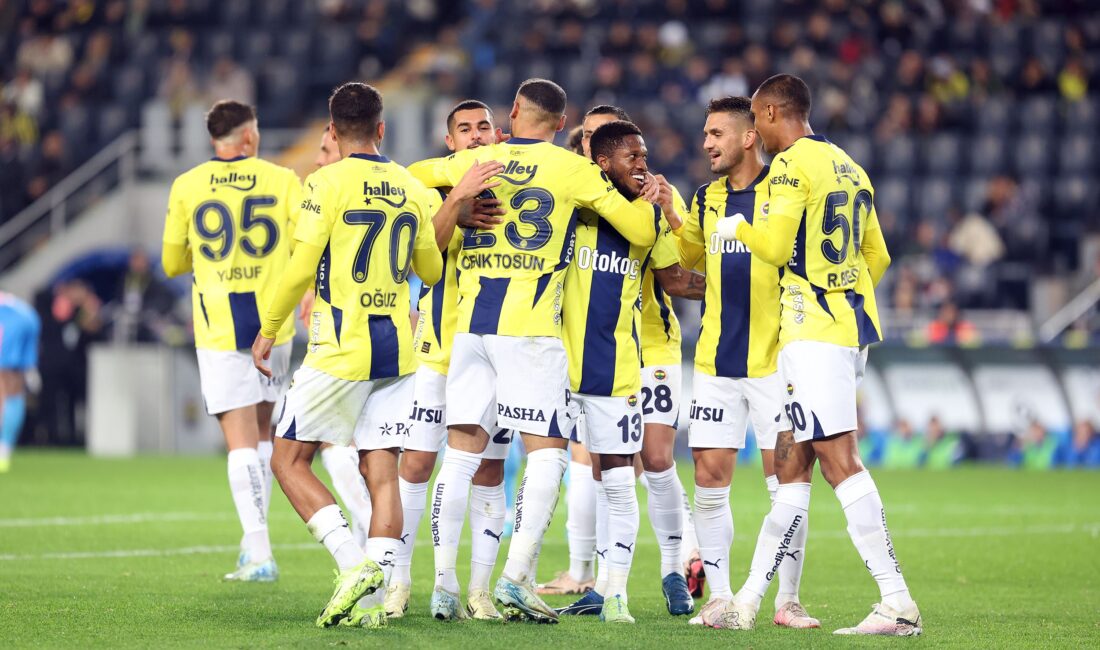 Fenerbahçe, hazırlık maçında Rus ekibi Zenit ile karşılaşırken sahadan 2-1