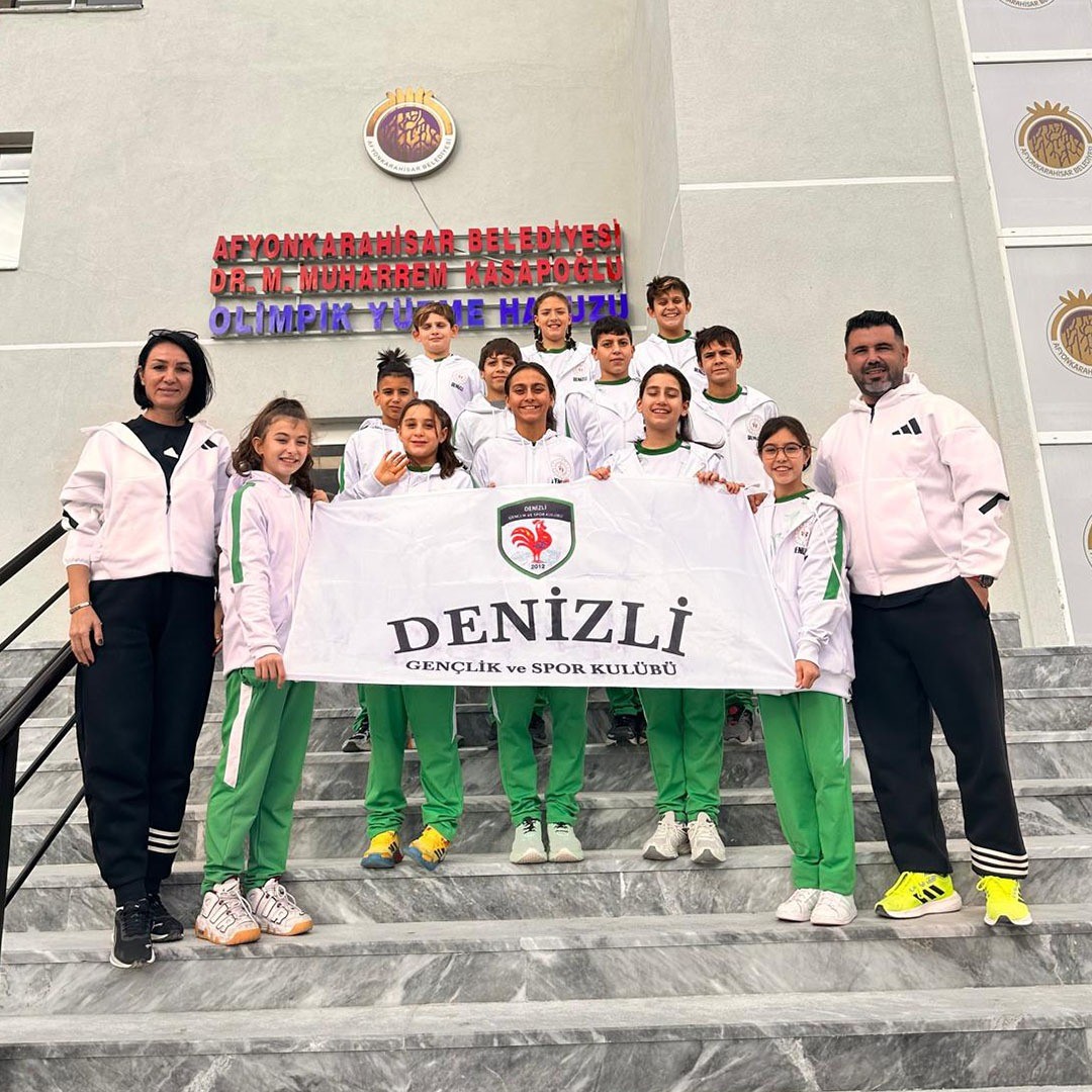 Afyonkarahisar’da düzenlenen 11-12 Yaş Yüzme Ulusal Gelişim Projesi Bölge Yarışları’nda