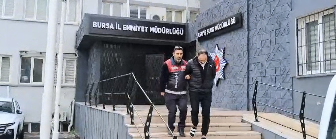Bursa'da bir şüpheli daha keşif yaptığı evi bulamayınca adresi navigasyon
