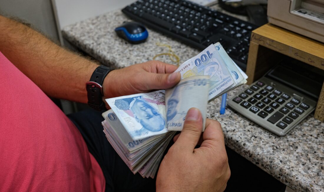Asgari ücret zammı için geri sayım başladı. Kamuoyunda asgari ücrete
