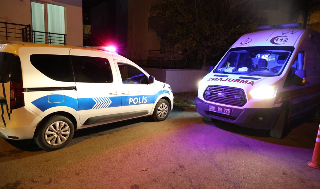 Tabancasını temizlediği esnada bir çocuğu vuran polis alkollü çıktı Aksaray’da tabancasını temizlediği sırada tabancanın ateş alması sonucu bir çocuğu