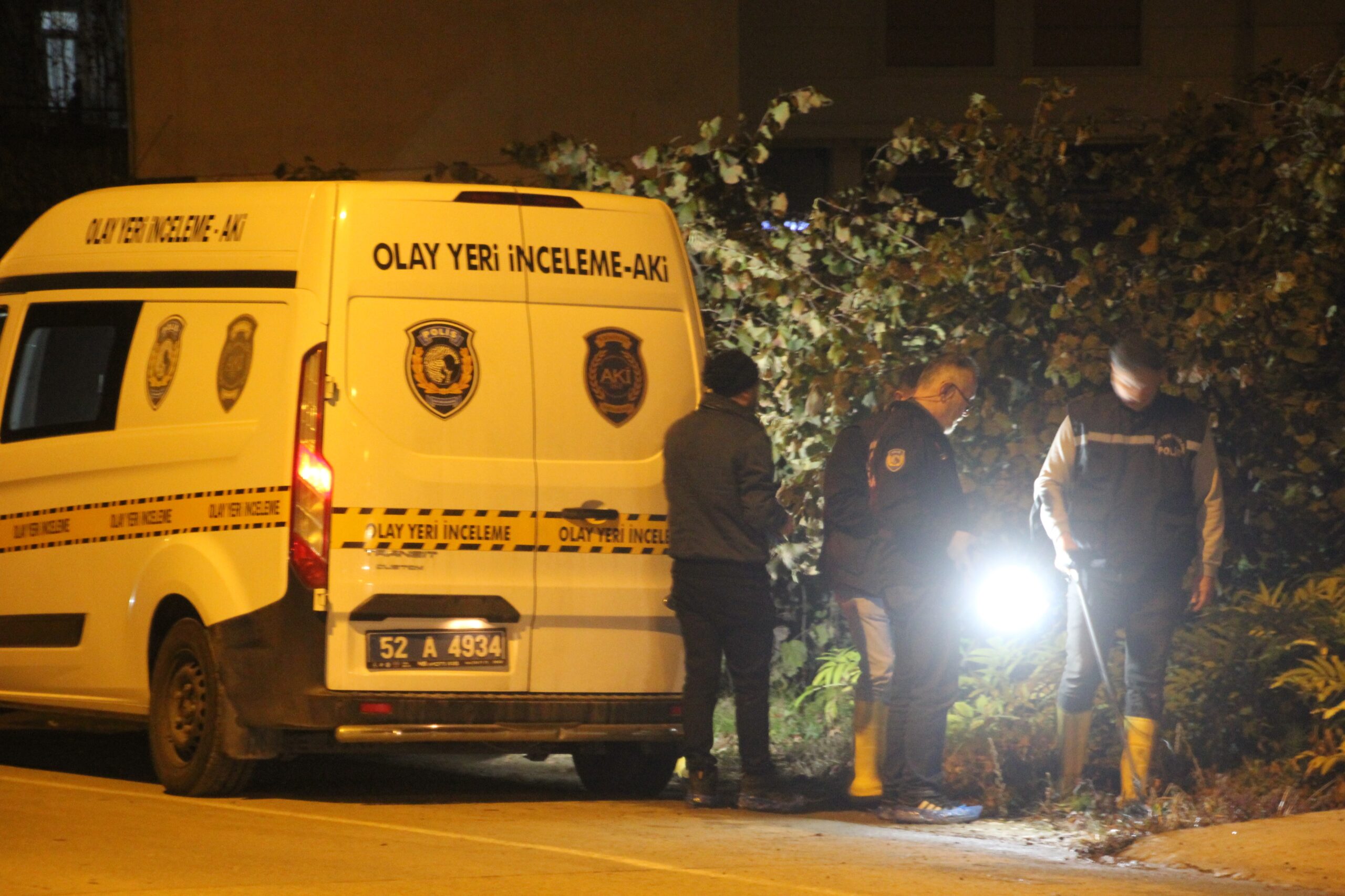  Ordu'da, lise öğrencileri arasında çıkan bıçaklı kavgada göğsünden bıçaklanan 16