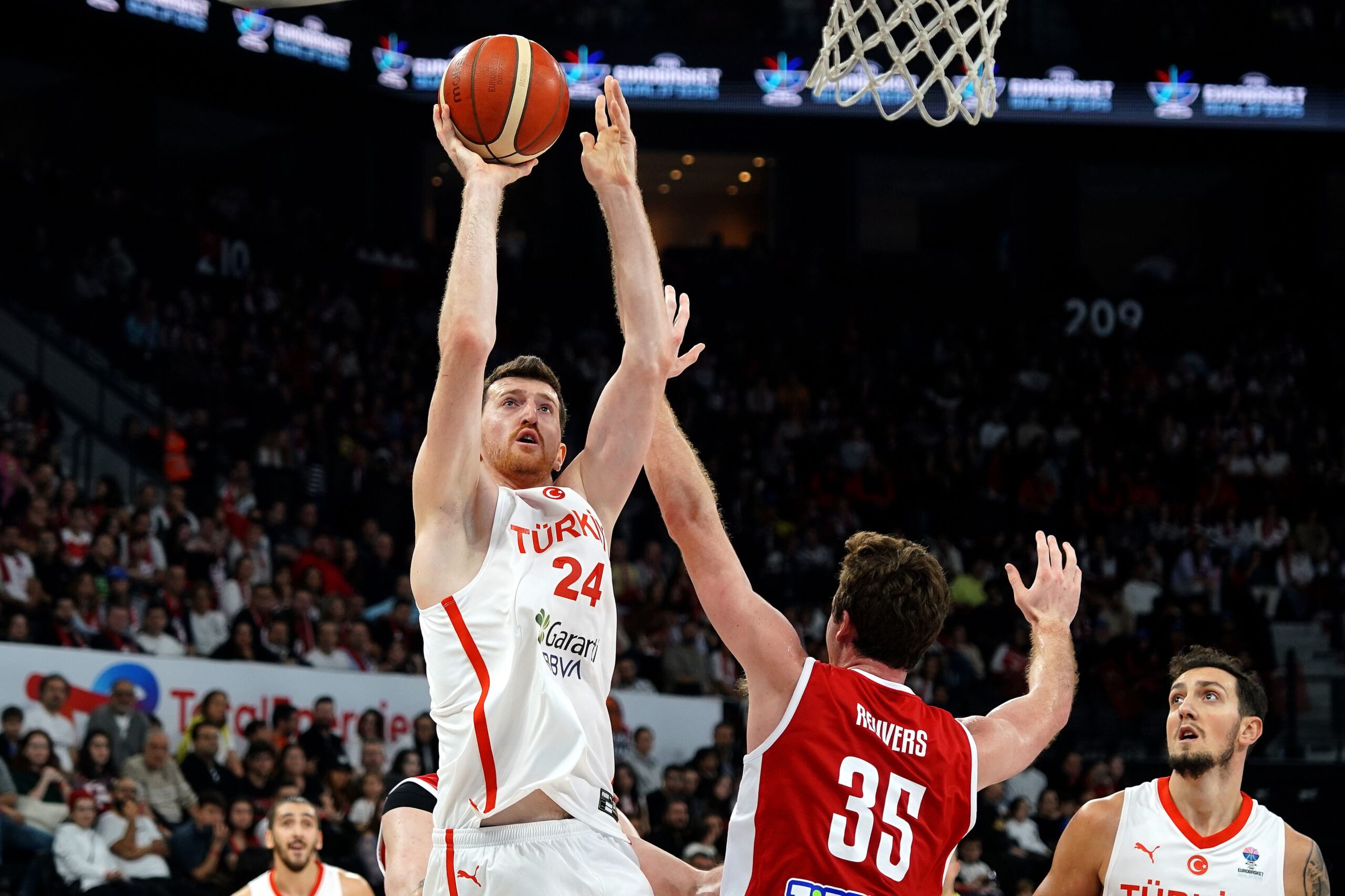 FIBA EuroBasket 2025 Elemeleri B Grubu 3. maçında A Milli