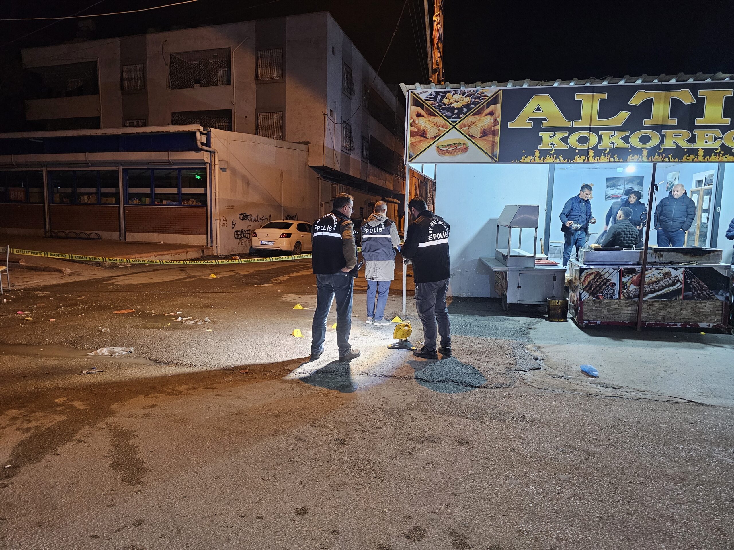 Adana'da 25 Kasım’da Seyhan ilçesi Dağlıoğlu Mahallesi’nde bir kokoreççiye gerçekleştirilen