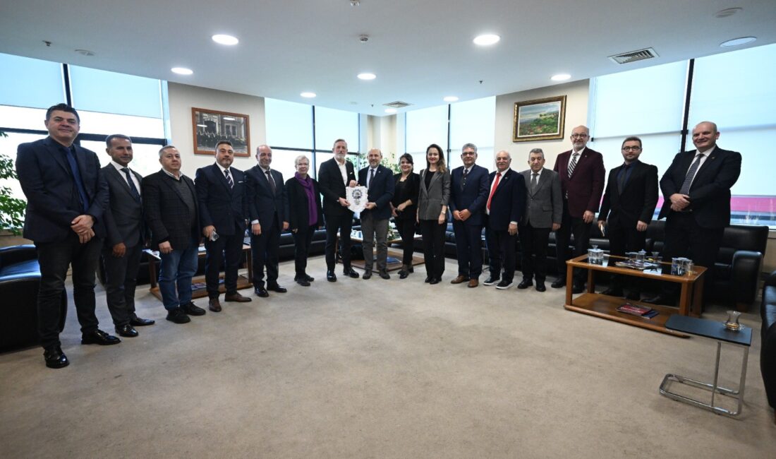 Bursa Afyonkarahisarlı Sanayicileri ve İş İnsanları Derneği (Bursa AFSİAD) Yönetim Kurulu,