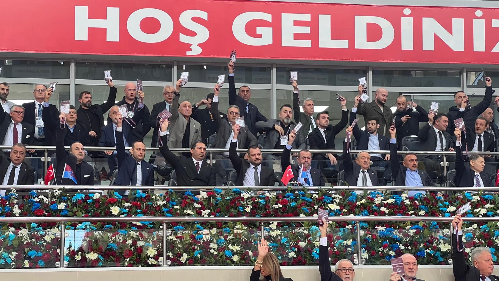 – Trabzonspor Olağanüstü Seçimli Genel Kurulu Toplantısı’nda, Başkan Ertuğrul Doğan