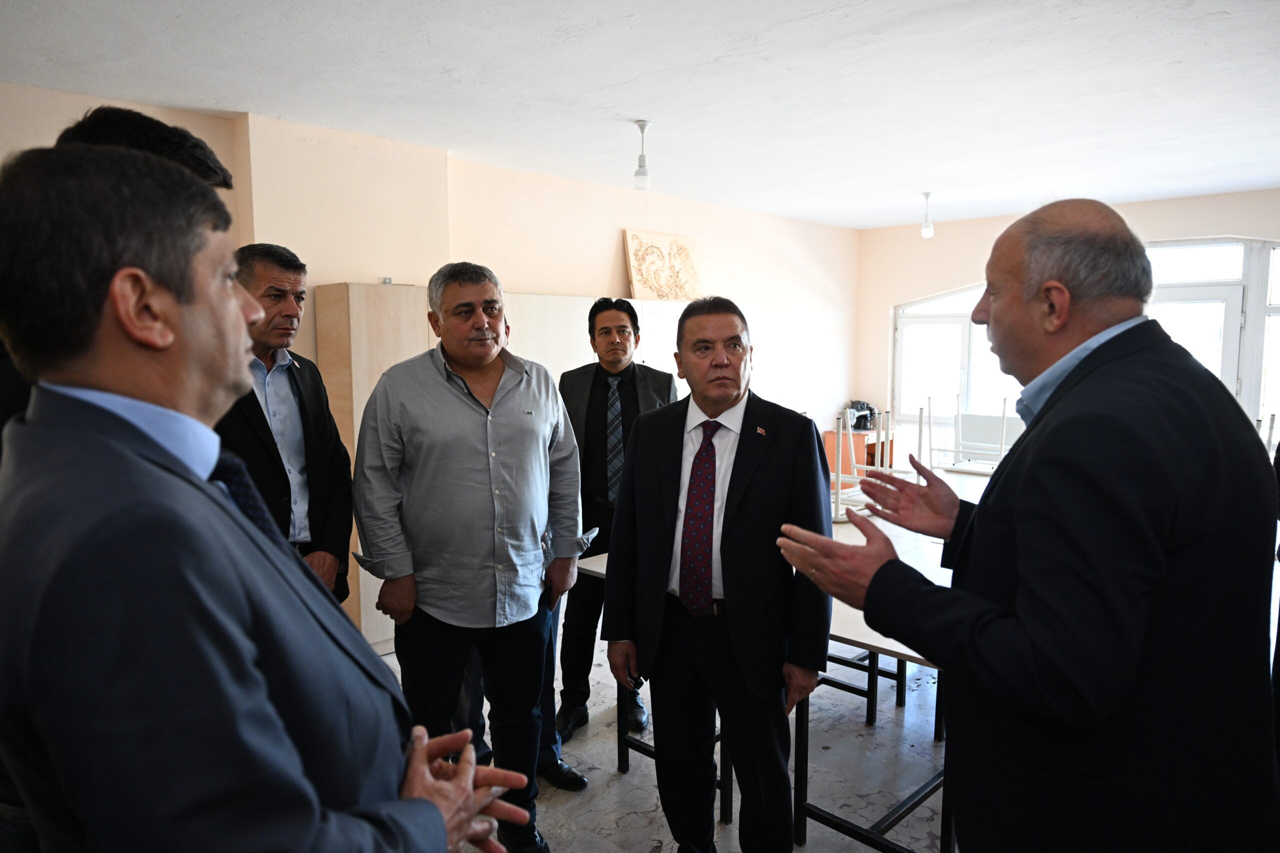 Başkan Böcek, “Aksu’da yapılması gereken ne varsa yapacağız”
