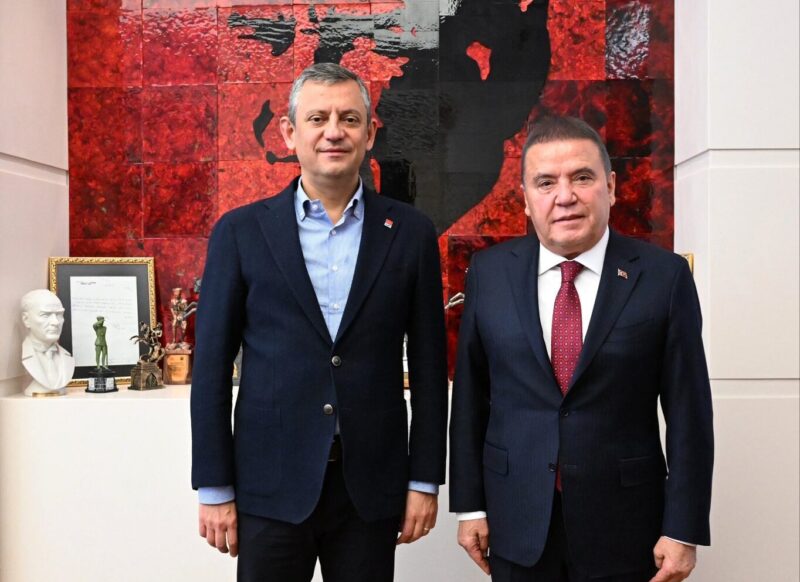 Antalya Büyükşehir Belediye Başkanı Muhittin Böcek, Cumhuriyet Halk Partisi (CHP)