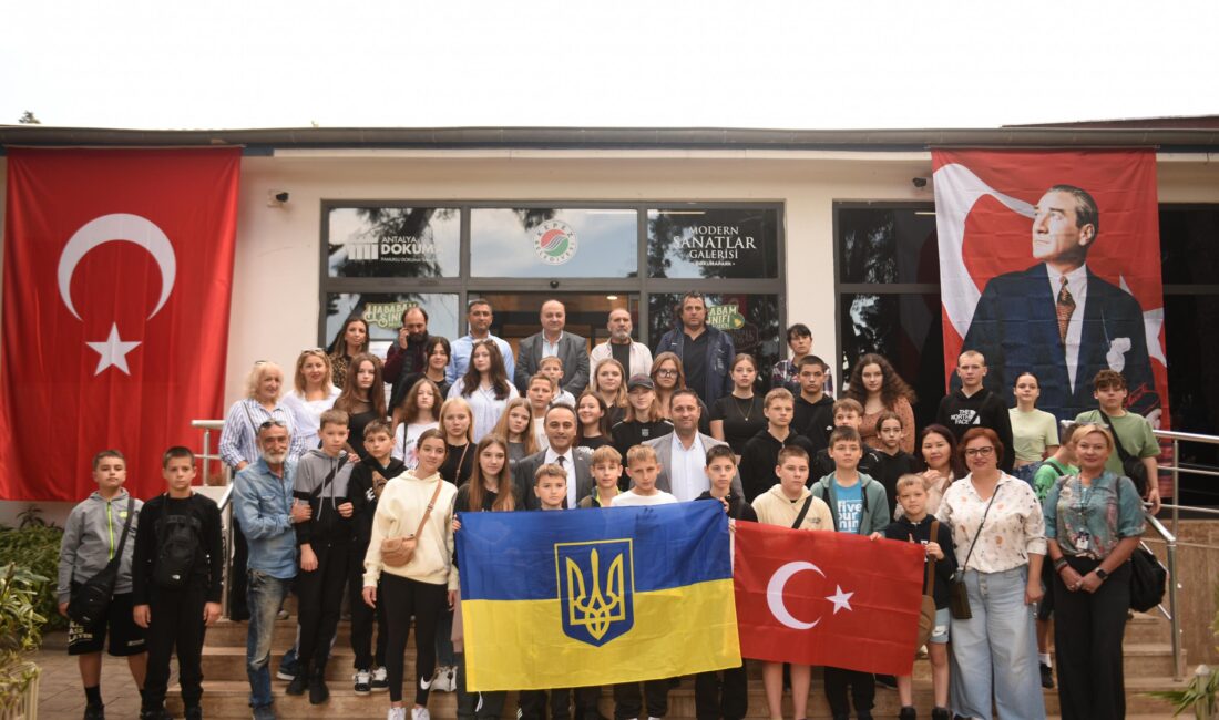 Kepez Belediyesi, Ukrayna’dan motivasyon için Antalya’ya tatile gelen savaş mağduru