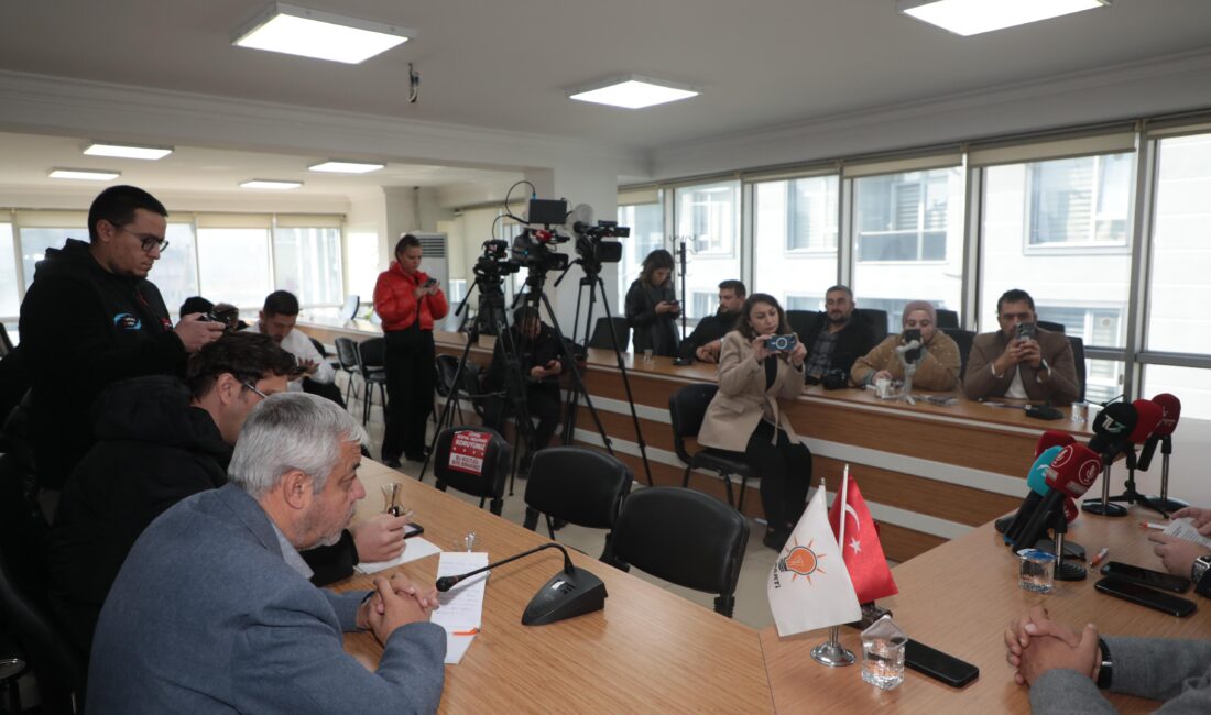 İsrail’in saldırılarına tepki gösteren AK Parti Tanıtım ve Medyadan Sorumlu