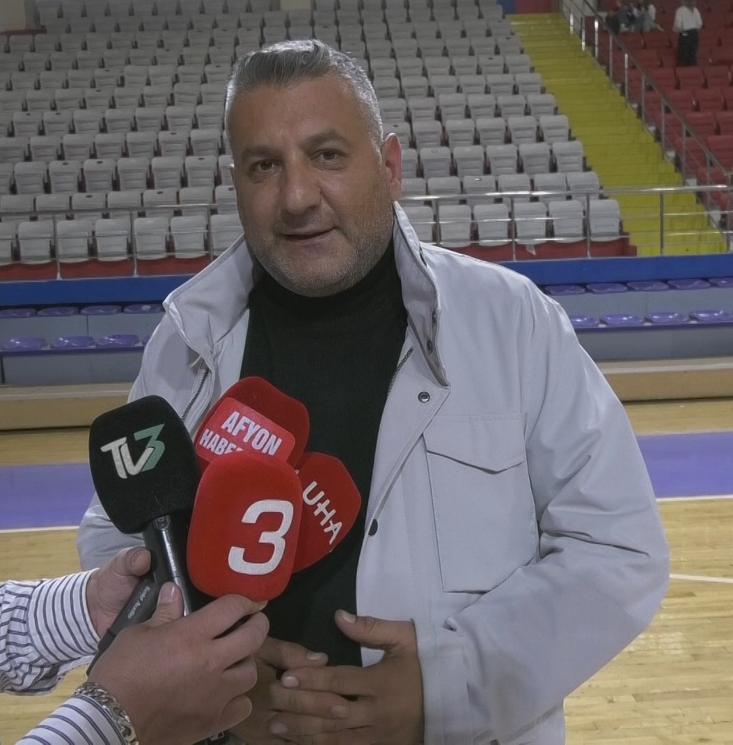 Türkiye Voleybol Federasyonu Kadınlar 2. Ligi’nde mücadele eden Afyon Belediye