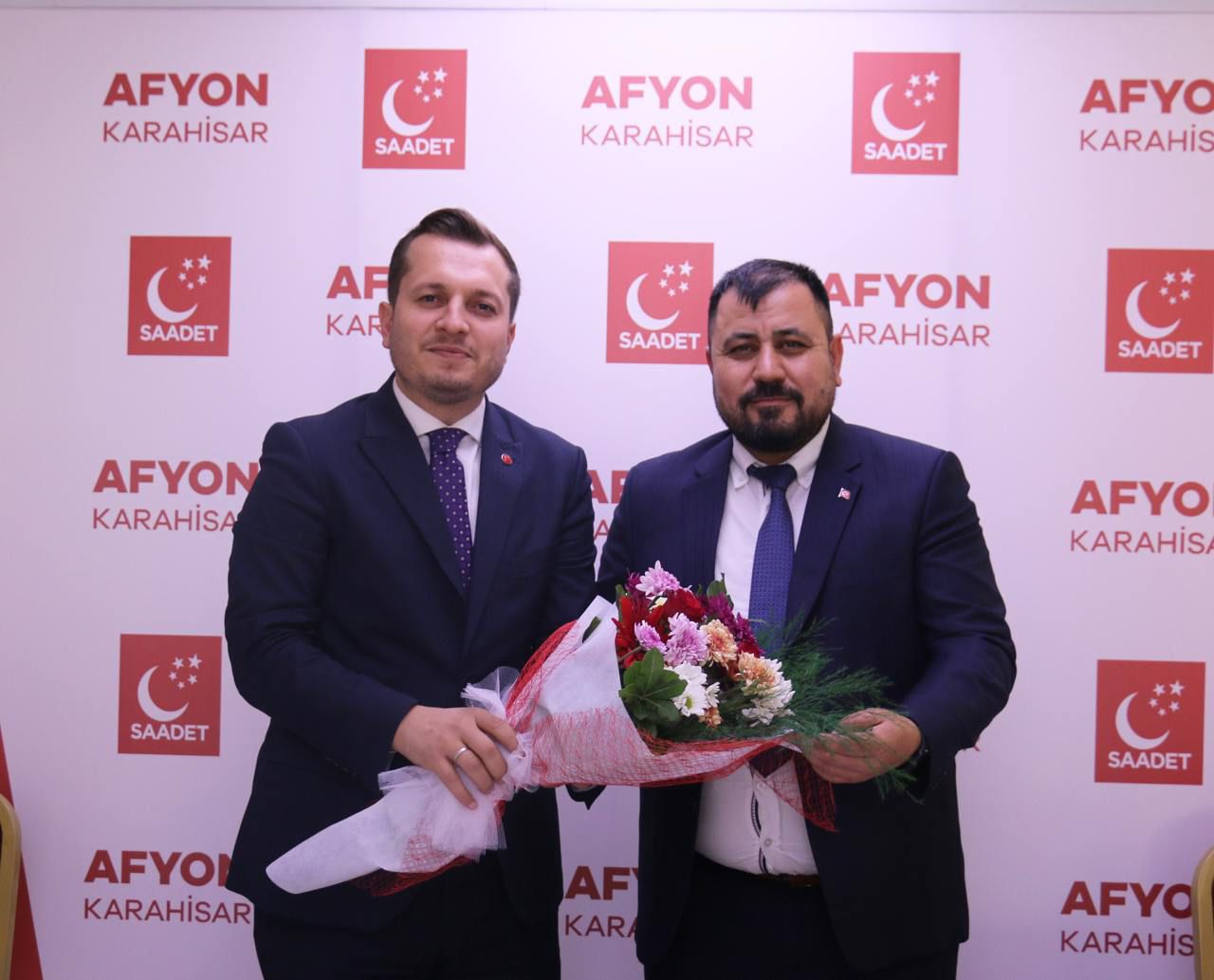 Afyonspor Kulüp Başkanı Mevlüt Akkuş ve yönetimi, Saadet Partisi Afyonkarahisar