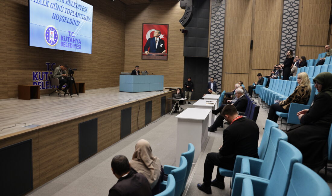 Kütahya’da her hafta cuma günü 10.00 ile 12.00 arasında düzenlenen