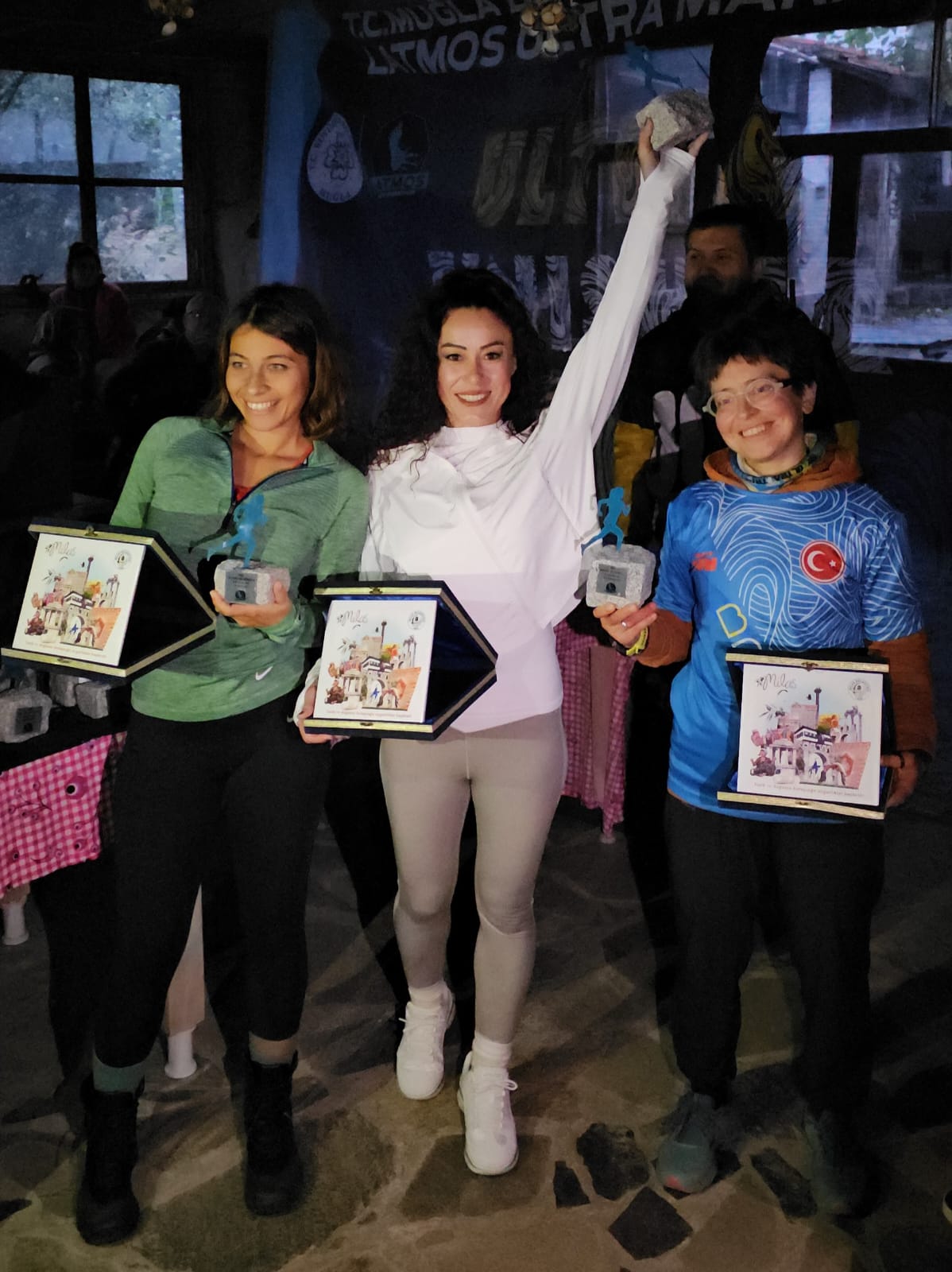 Latmos Ultra Maratonu'na katılan Afyonkarahisarlı dağcı ve yüksek dağ koşucusu