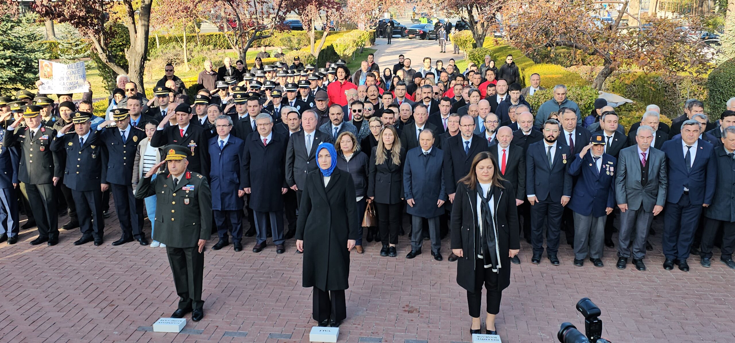 HER ZAMAN YÜREĞİMİZDESİN Çöken bir imparatorluğu, küllerinden yeni bir anlayışla