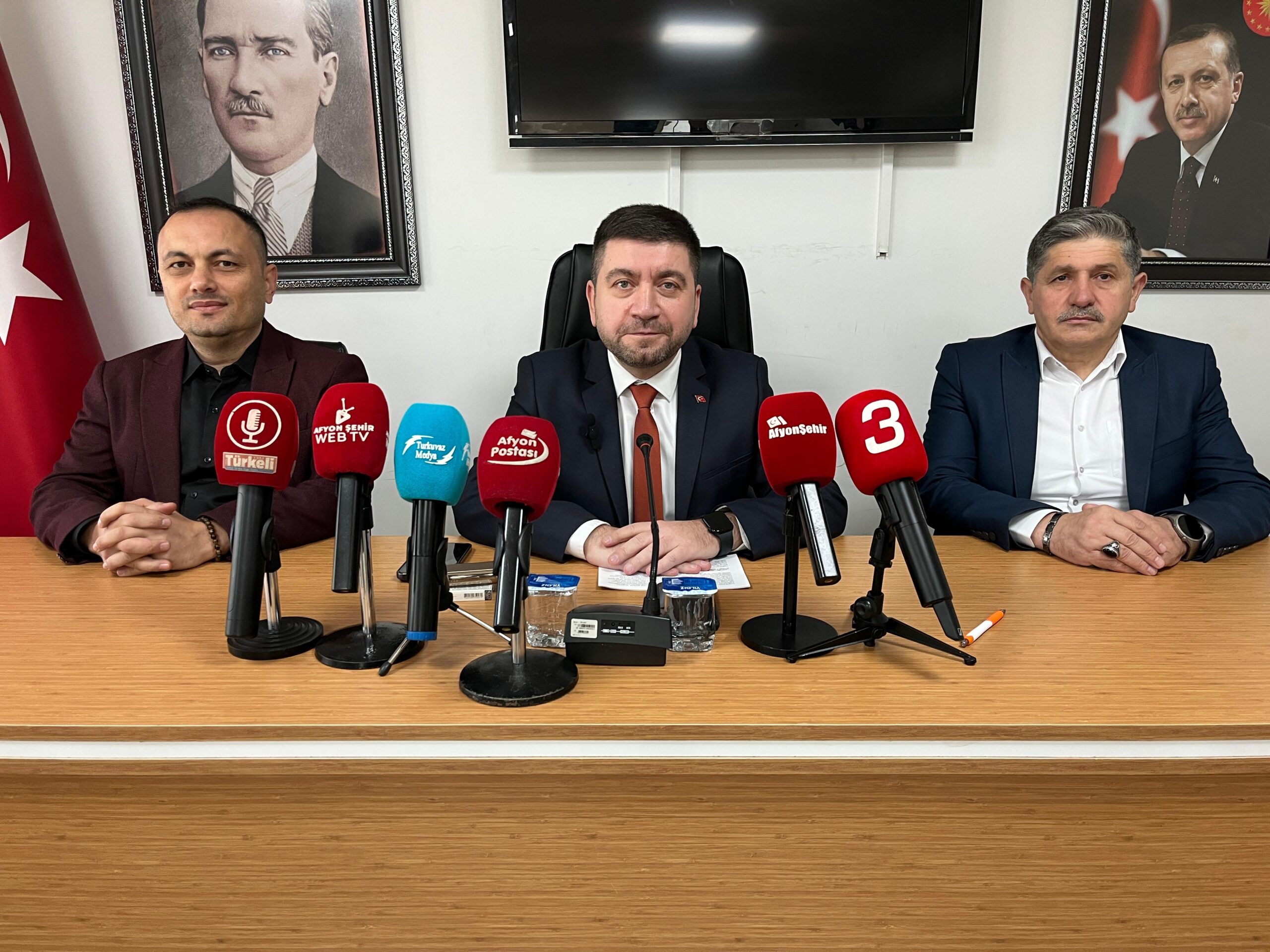 AK Parti Tanıtım ve Medyadan Sorumlu İl Başkan Yardımcısı Halil