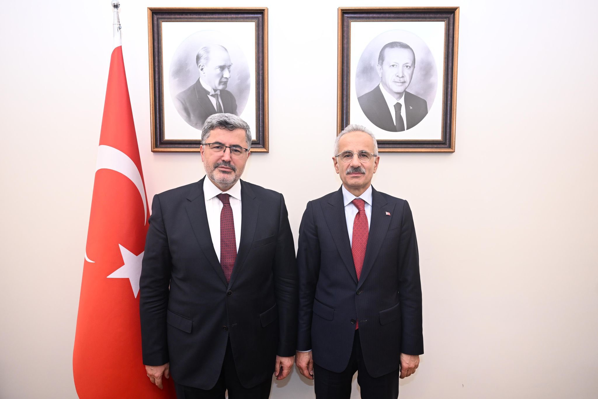 Afyonkarahisar’ın Çay ilçesine bağlı Çayıryazı Köyü’nün yakınlarında meydana gelen kazalar