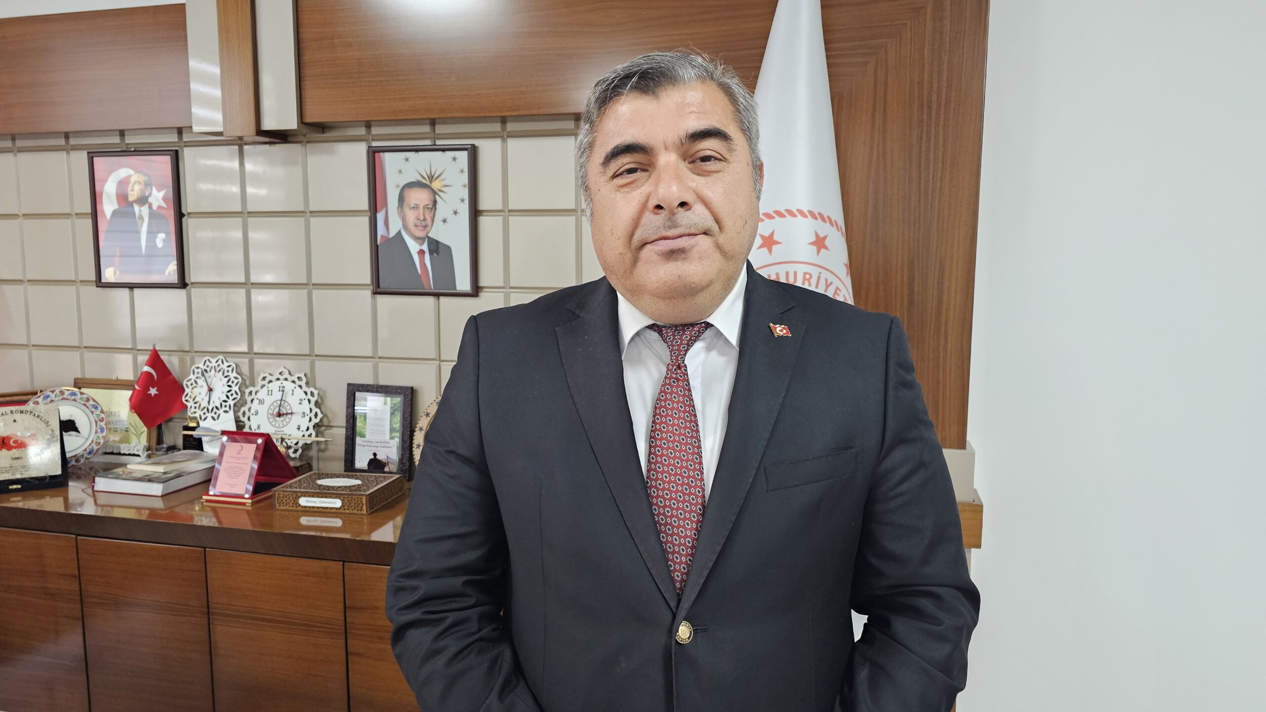 Afyonkarahisar İl Milli Eğitim Müdürü Miraç Sünnetci, hafta sonlarıyla birlikte
