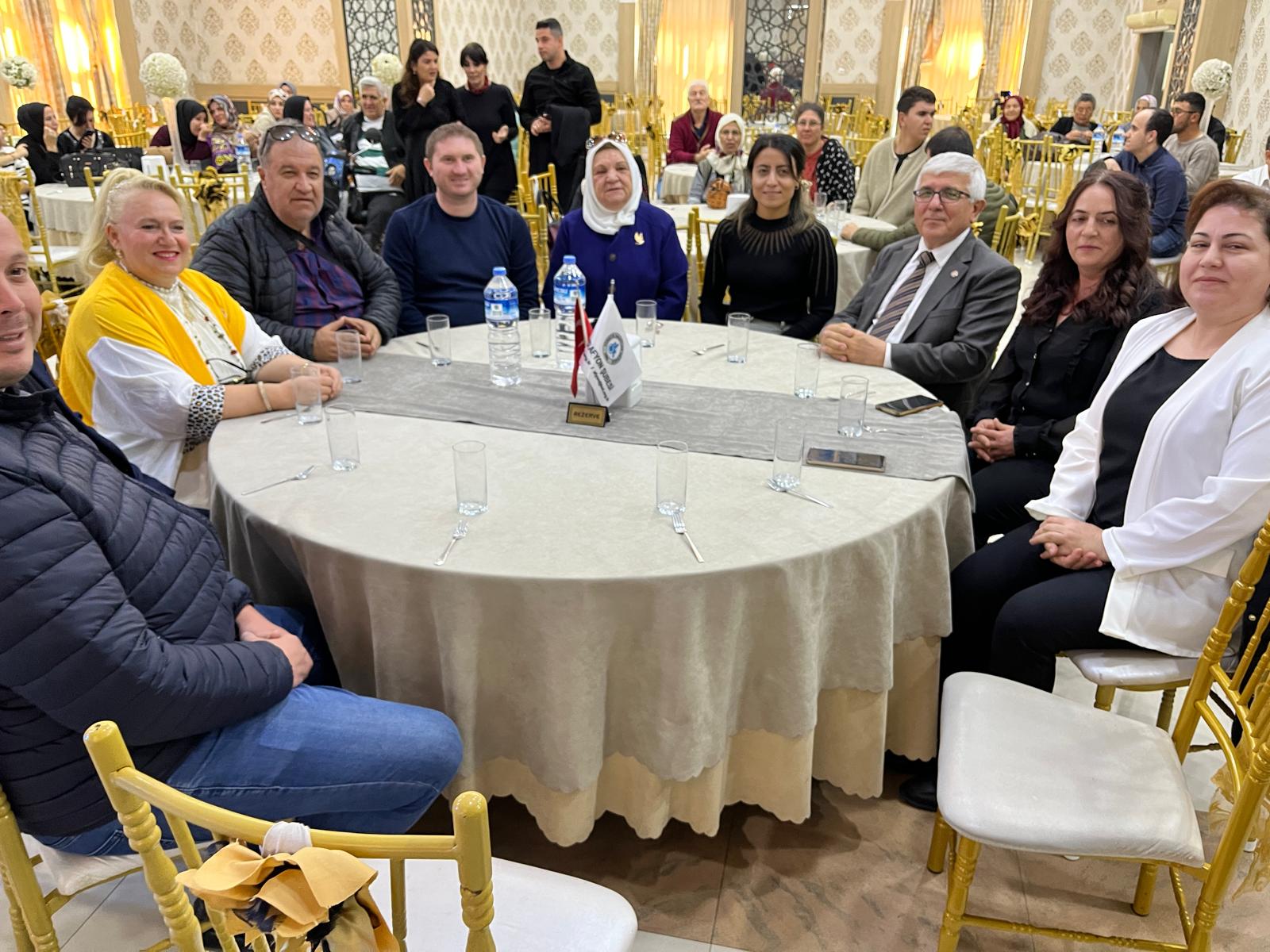 Gül Anneler Derneği ve Türkiye Sakatlar Derneği Afyonkarahisar Şubesi’nin katkılarıyla