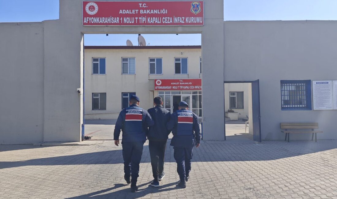 Afyonkarahisar İl Jandarma Komutanlığı, aranan şahısların tespiti ve yakalanmasına yönelik