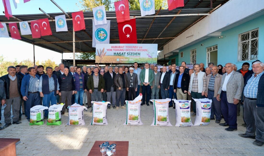 Manisa Büyükşehir Belediyesi, yüzde 75 hibe ile üreticilere verdiği tohum