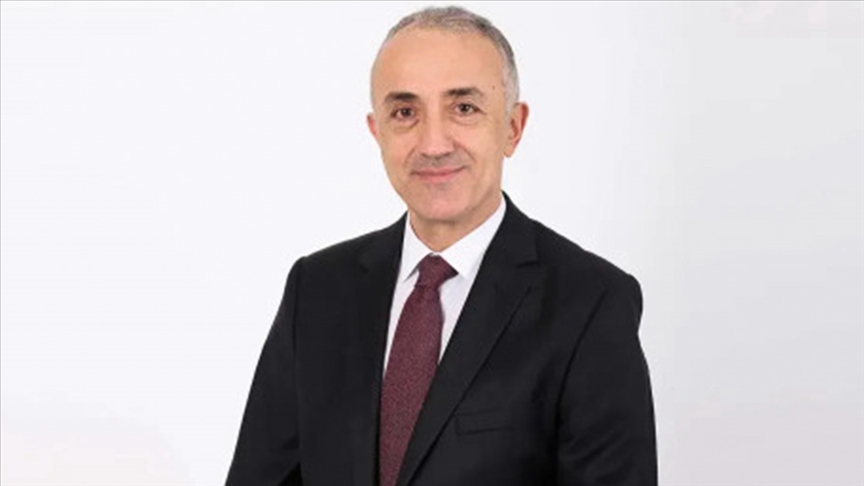 
Trabzonspor'un idari işlerden sorumlu yönetim kurulu üyesi Ceyhun Eskici, aydınlık