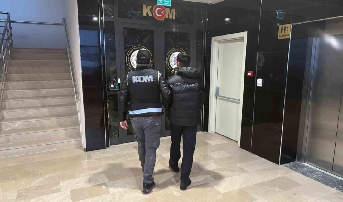 Yurt genelinde gerçekleştirilen Kuyu-46 operasyonlarında Afyonkarahisar’da polis tarafından yakalanan bir