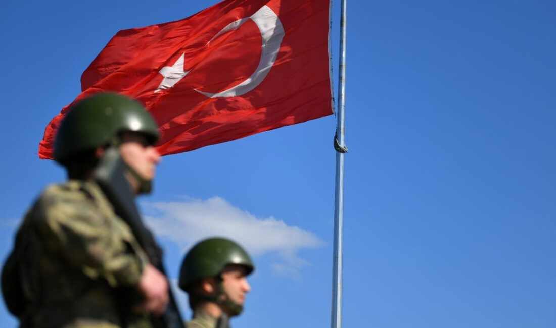 MSB: “Gara, Hakurk ve Metina bölgelerinde 10 PKK’lı teröristi etkisiz hale getirildi” Milli Savunma Bakanlığı (MSB), Irak’ın kuzeyindeki Gara, Hakurk ve Metina