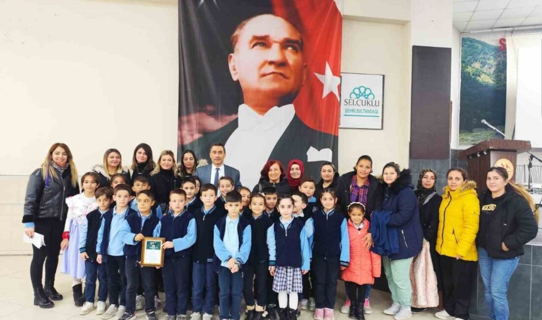 Afyonkarahisar’ın Sultandağı ilçesinde Selçuk İlkokulu 3/B sınıfı öğrencilerinin velileri, Öğretmenler