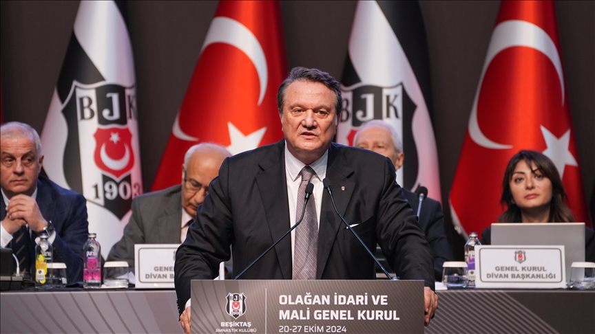 Beşiktaş Kulübü, Hasan Arat'ın Beşiktaş Futbol AŞ başkanlığı ve üyeliğinden
