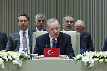 Cumhurbaşkanı Recep Tayyip Erdoğan, “Bugünlere engelleri aşarak geldik ama hala